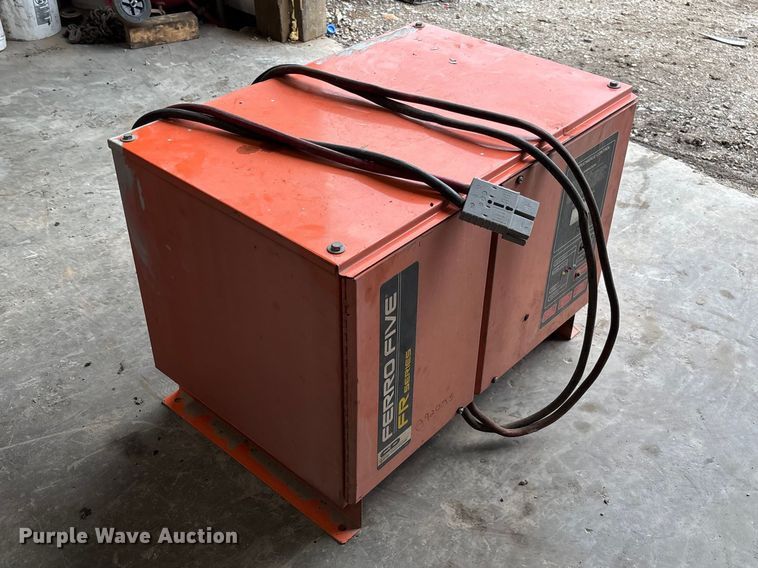 image for item FB3417 Clark ECG32 forklift