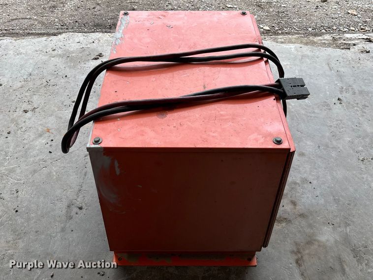 image for item FB3417 Clark ECG32 forklift