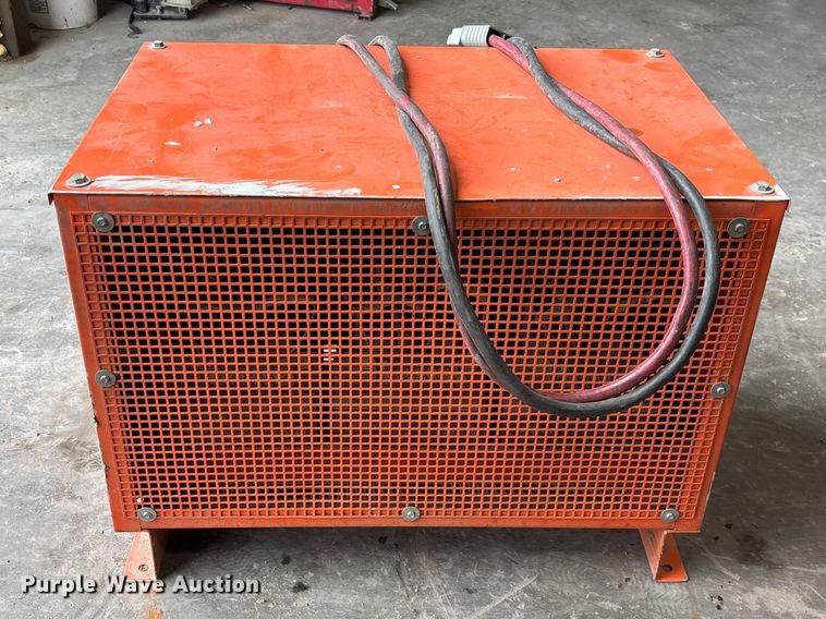 image for item FB3417 Clark ECG32 forklift