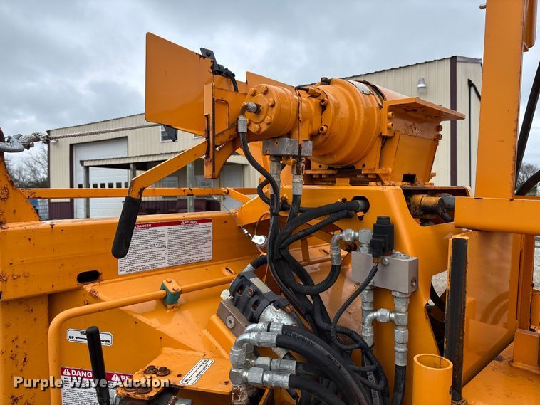 image for item FB3418 Bandit 12XP wood chipper