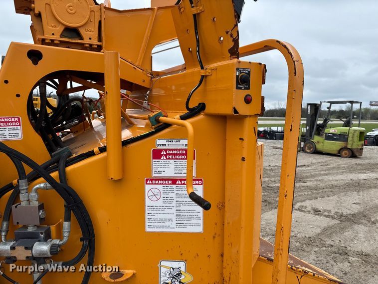 image for item FB3418 Bandit 12XP wood chipper