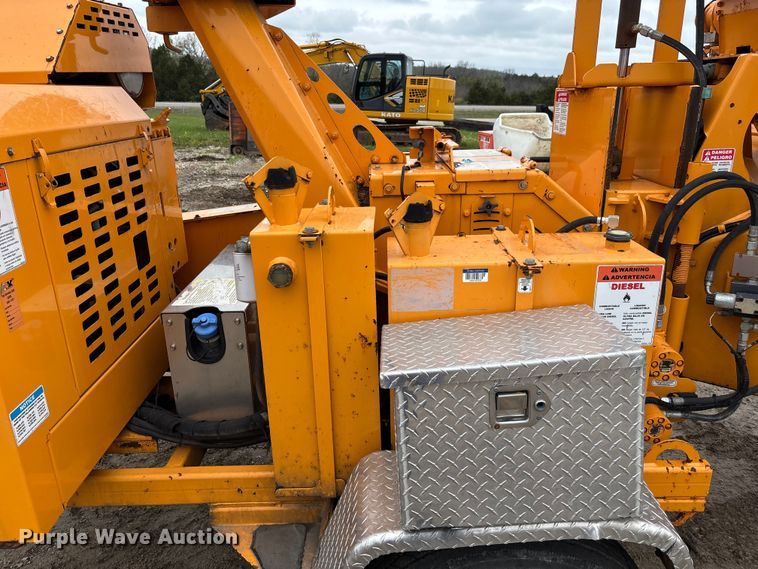 image for item FB3418 Bandit 12XP wood chipper