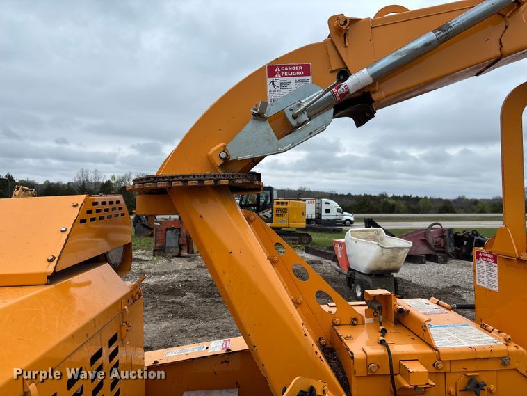 image for item FB3418 Bandit 12XP wood chipper