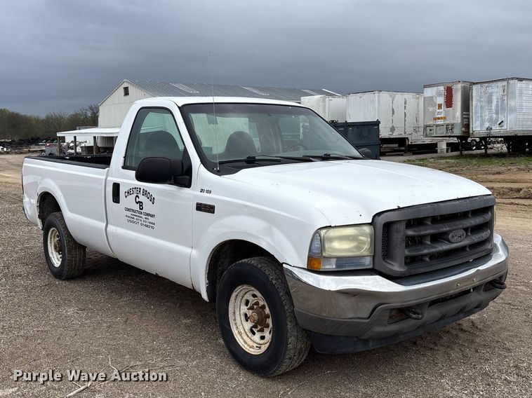 image for item FB3434 2004 Ford F250 Super Duty pickup truck