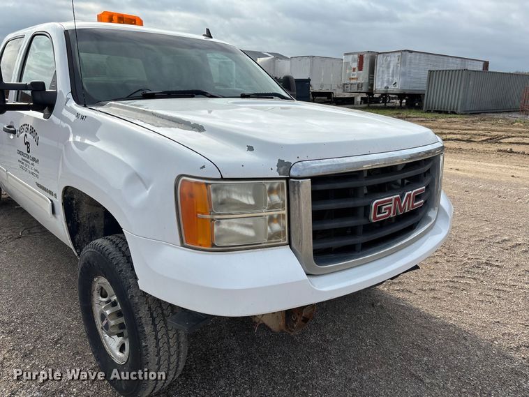 image for item FB3436 2008 GMC Sierra 3500HD Crew Cab pickup truck