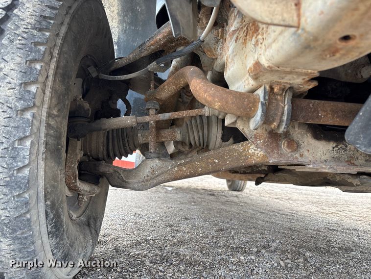 image for item FB3436 2008 GMC Sierra 3500HD Crew Cab pickup truck