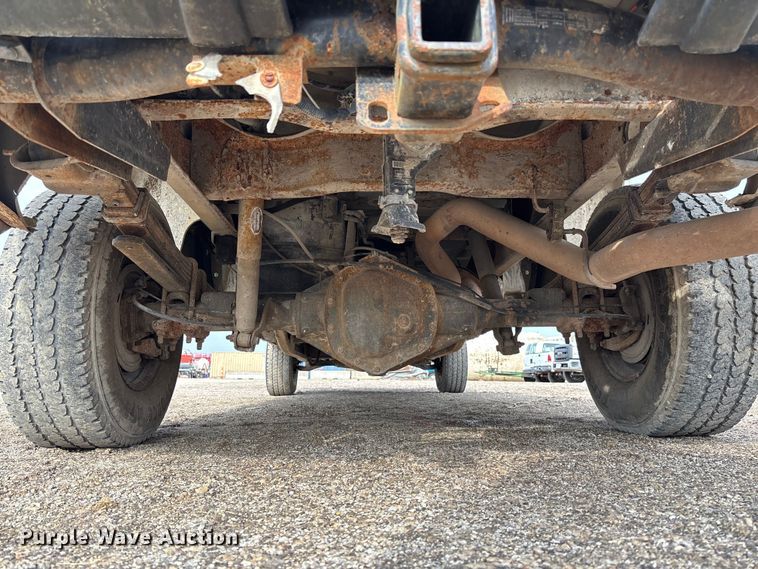image for item FB3436 2008 GMC Sierra 3500HD Crew Cab pickup truck
