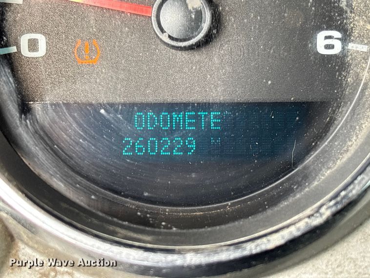 image for item FB3436 2008 GMC Sierra 3500HD Crew Cab pickup truck