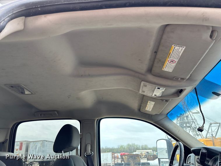 image for item FB3436 2008 GMC Sierra 3500HD Crew Cab pickup truck
