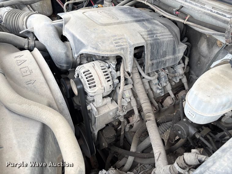 image for item FB3436 2008 GMC Sierra 3500HD Crew Cab pickup truck