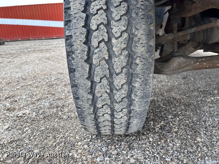 image for item FB3436 2008 GMC Sierra 3500HD Crew Cab pickup truck