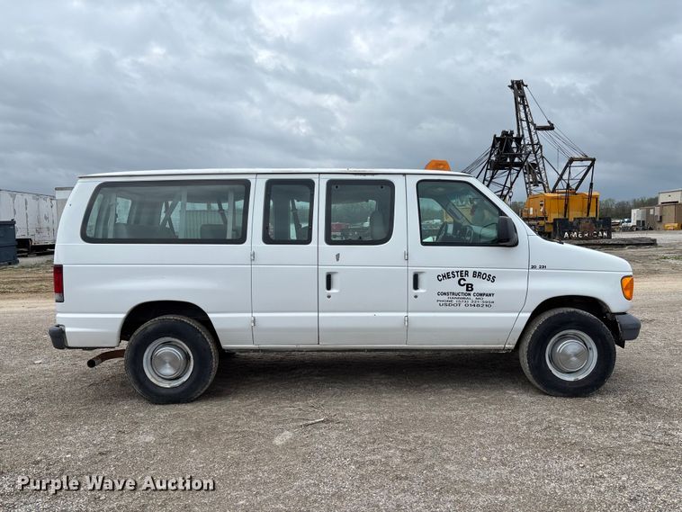 image for item FB3437 2006 Ford E350 van