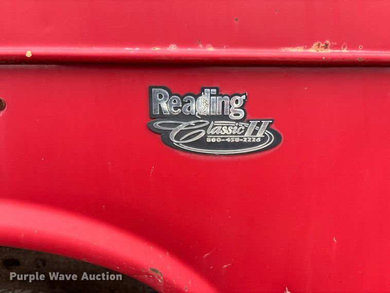 image for item FB3438 2003 GMC Sierra 2500HD utility bed pickup truck