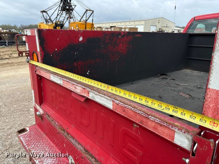 image for item FB3438 2003 GMC Sierra 2500HD utility bed pickup truck