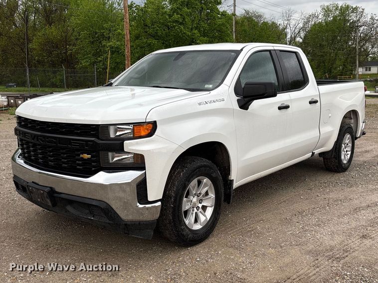 image for item FB3445 2019 Chevrolet Silverado 1500 Ext. Cab pickup truck