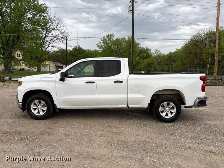 image for item FB3445 2019 Chevrolet Silverado 1500 Ext. Cab pickup truck