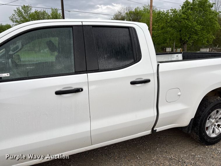 image for item FB3445 2019 Chevrolet Silverado 1500 Ext. Cab pickup truck