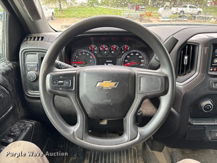 image for item FB3445 2019 Chevrolet Silverado 1500 Ext. Cab pickup truck