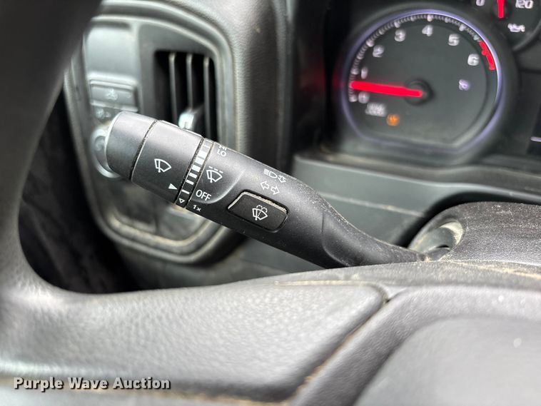 image for item FB3445 2019 Chevrolet Silverado 1500 Ext. Cab pickup truck