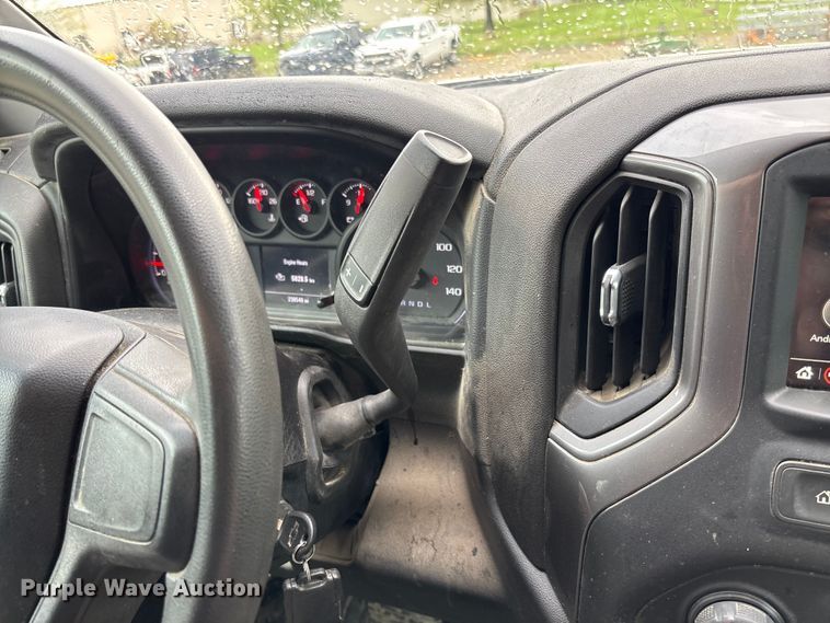 image for item FB3445 2019 Chevrolet Silverado 1500 Ext. Cab pickup truck