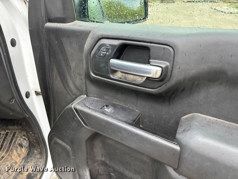 image for item FB3445 2019 Chevrolet Silverado 1500 Ext. Cab pickup truck