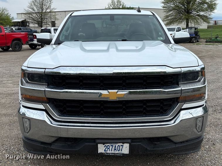 image for item FB3446 2018 Chevrolet Silverado 1500 Ext. Cab pickup truck