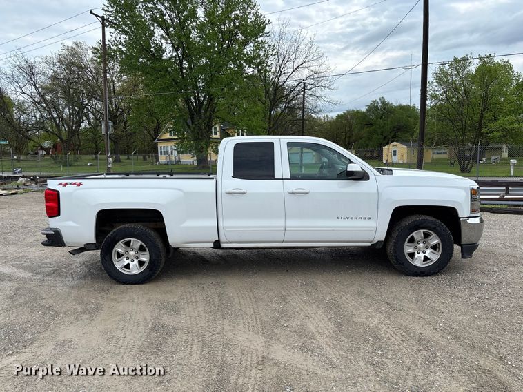 image for item FB3446 2018 Chevrolet Silverado 1500 Ext. Cab pickup truck