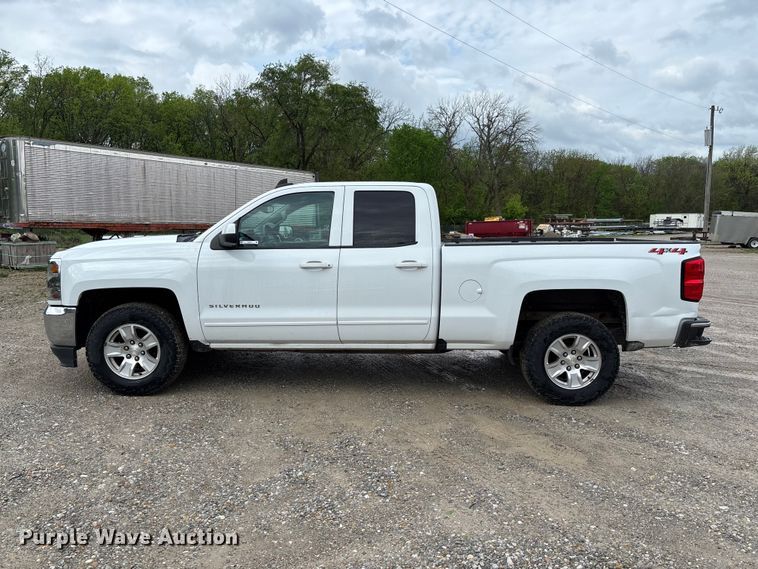 image for item FB3446 2018 Chevrolet Silverado 1500 Ext. Cab pickup truck
