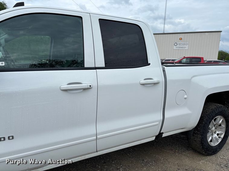 image for item FB3446 2018 Chevrolet Silverado 1500 Ext. Cab pickup truck