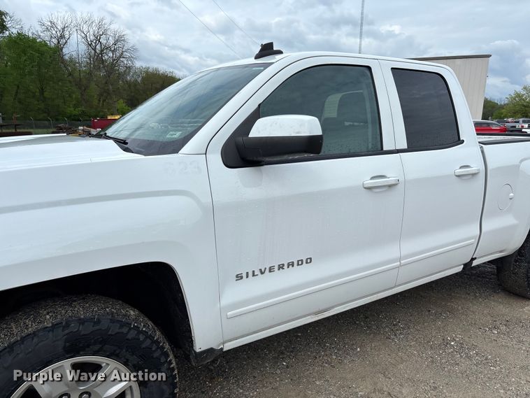 image for item FB3446 2018 Chevrolet Silverado 1500 Ext. Cab pickup truck