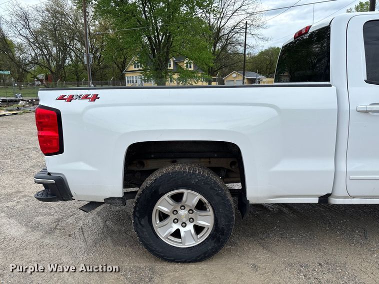 image for item FB3446 2018 Chevrolet Silverado 1500 Ext. Cab pickup truck