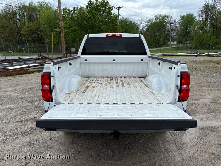 image for item FB3446 2018 Chevrolet Silverado 1500 Ext. Cab pickup truck