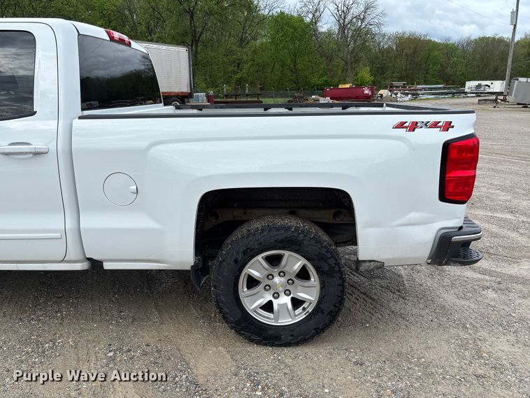 image for item FB3446 2018 Chevrolet Silverado 1500 Ext. Cab pickup truck