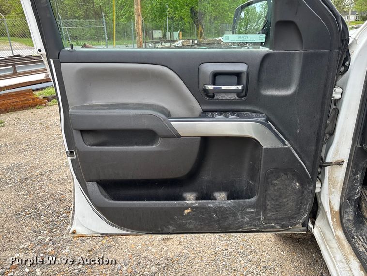 image for item FB3446 2018 Chevrolet Silverado 1500 Ext. Cab pickup truck