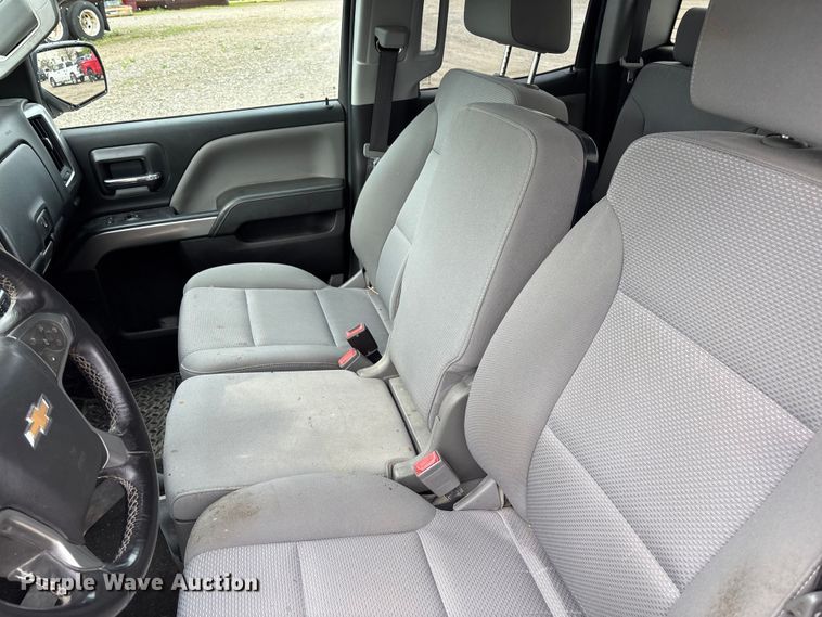 image for item FB3446 2018 Chevrolet Silverado 1500 Ext. Cab pickup truck