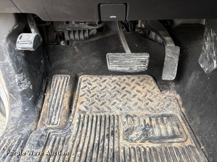 image for item FB3446 2018 Chevrolet Silverado 1500 Ext. Cab pickup truck