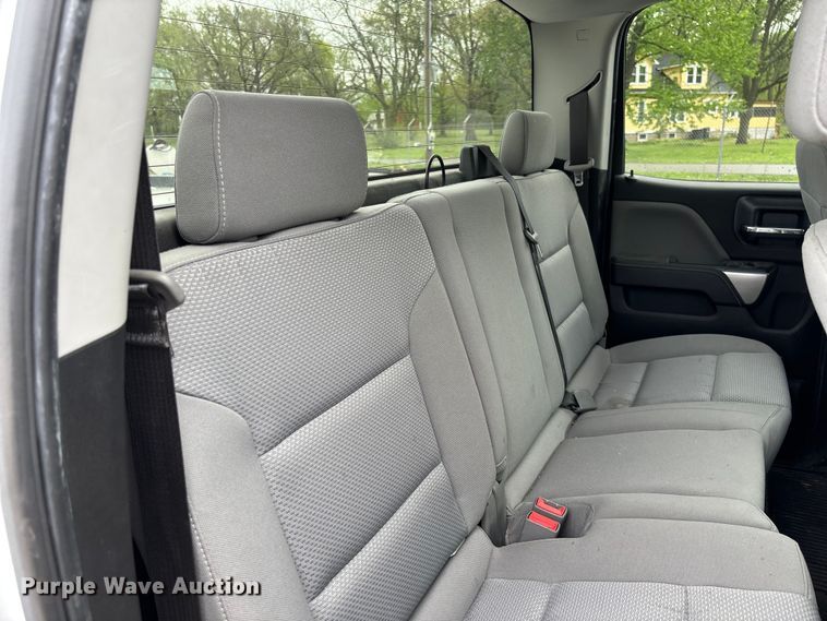 image for item FB3446 2018 Chevrolet Silverado 1500 Ext. Cab pickup truck