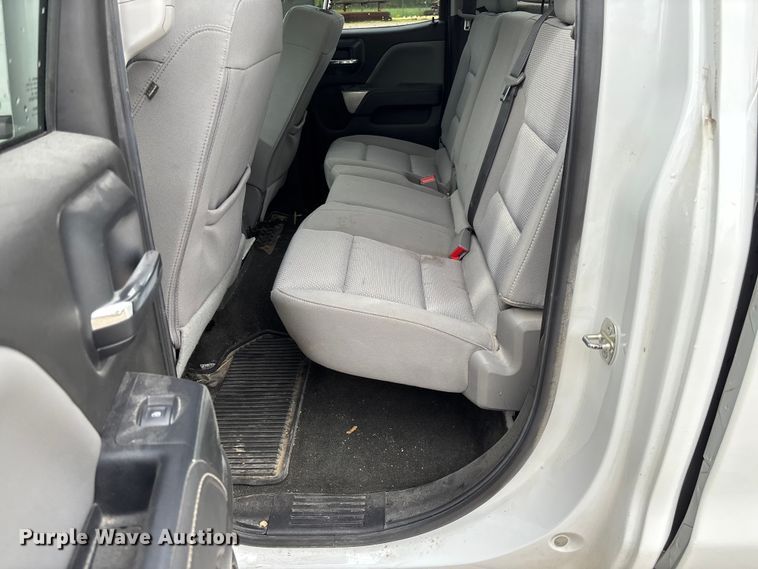 image for item FB3446 2018 Chevrolet Silverado 1500 Ext. Cab pickup truck