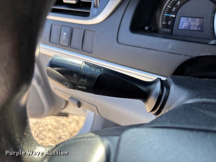 image for item FB3460 2012 Toyota Camry 