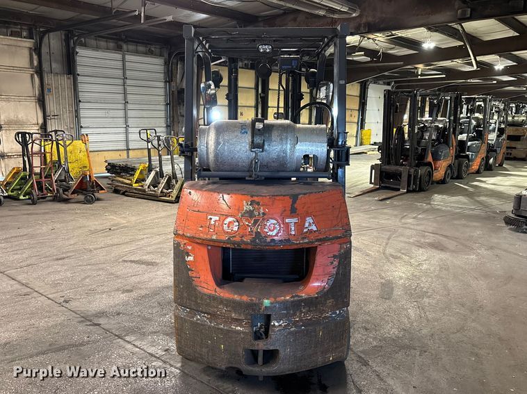 image for item FB5521 Toyota 7FGCU25 forklift