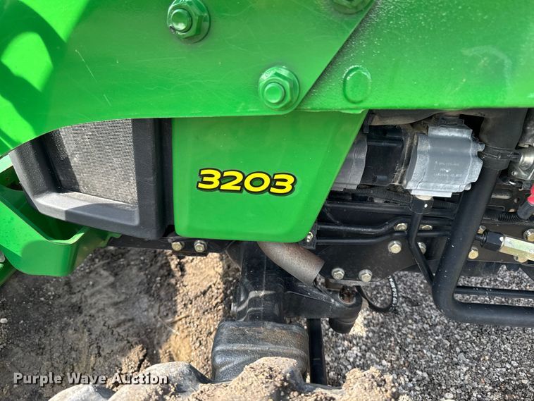 image for item FB5702 2008 John Deere 3203 MFWD tractor