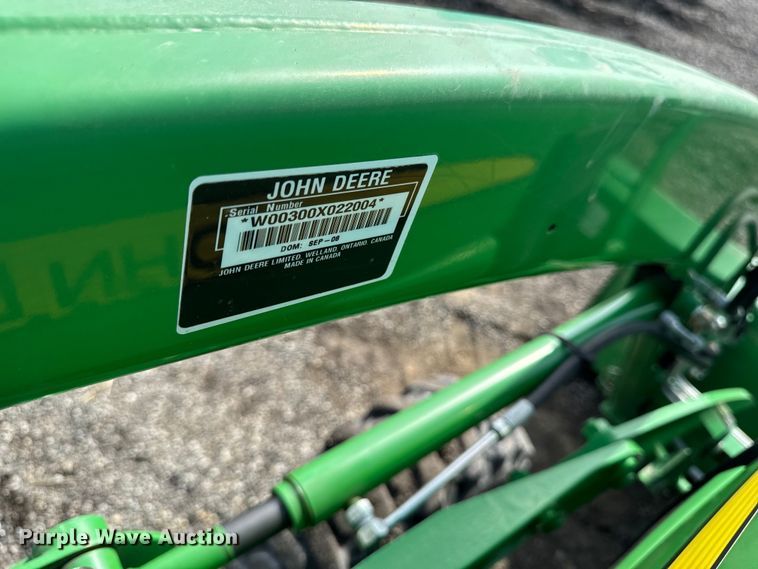 image for item FB5702 2008 John Deere 3203 MFWD tractor