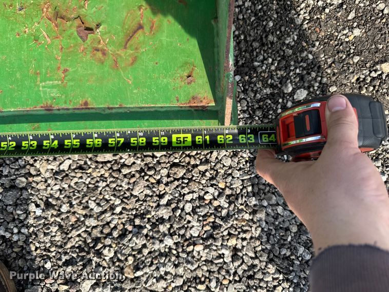 image for item FB5702 2008 John Deere 3203 MFWD tractor