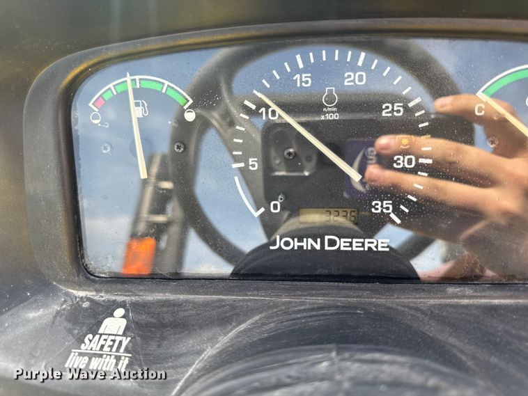 image for item FB5702 2008 John Deere 3203 MFWD tractor