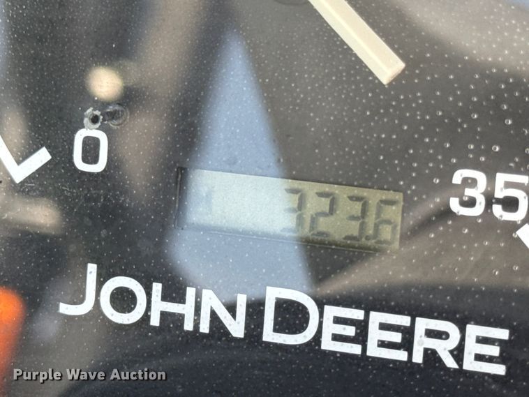 image for item FB5702 2008 John Deere 3203 MFWD tractor