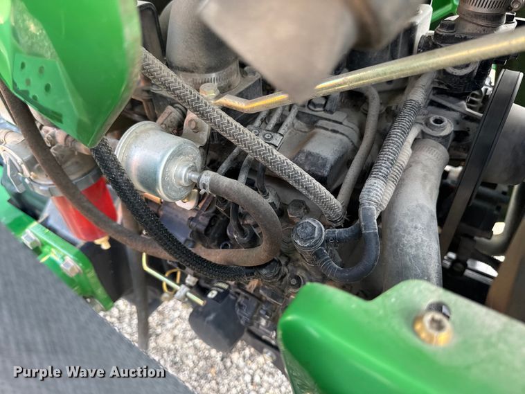 image for item FB5702 2008 John Deere 3203 MFWD tractor