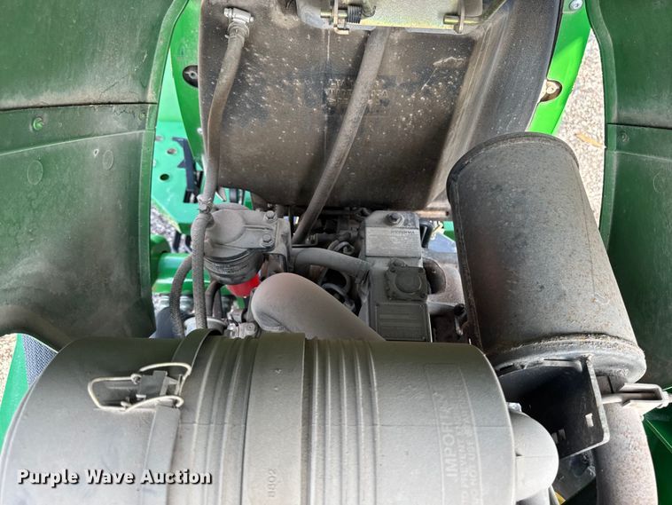 image for item FB5702 2008 John Deere 3203 MFWD tractor