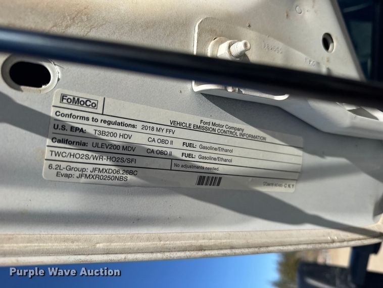 image for item FB7203 2018 Ford F250 Super Duty XL flatbed pickup truck