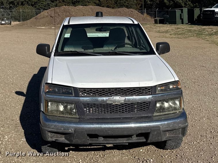 image for item FB7206 2005 Chevrolet Colorado Ext. Cab pickup truck