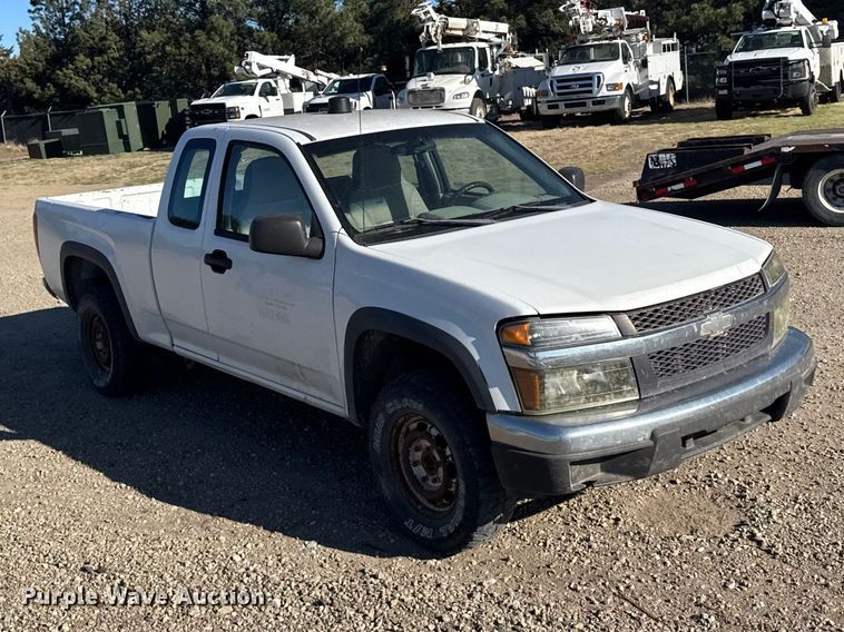 image for item FB7206 2005 Chevrolet Colorado Ext. Cab pickup truck